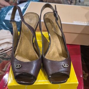 Vintage Circa Joan & Davd Dark Brown Leather Peep-Toe Slingback Heels SIZE 10